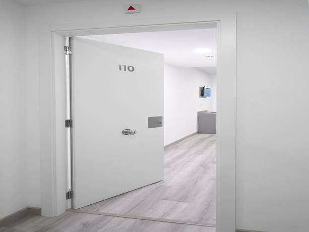 Imagen de la habitación del Hostal Anna Benidorm. Foto 6