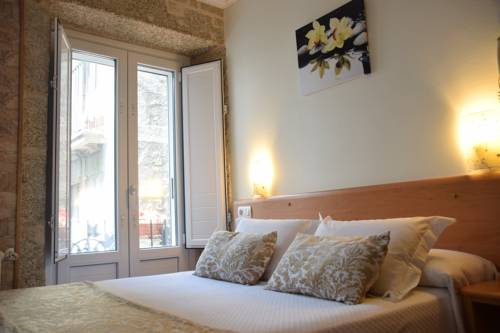 Imagen de la habitación del Hostal Anosa Casa. Foto 5