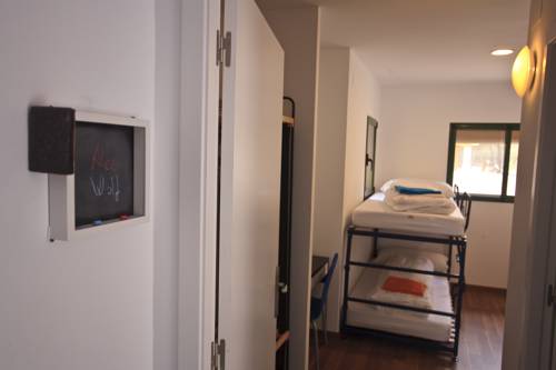 Imagen de la habitación del Hostal Antiga Estaci&oacute; de Benifallet. Foto 6
