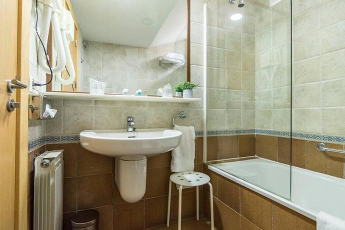 Imagen de la habitación del Hostal Antika Snoga. Foto 2