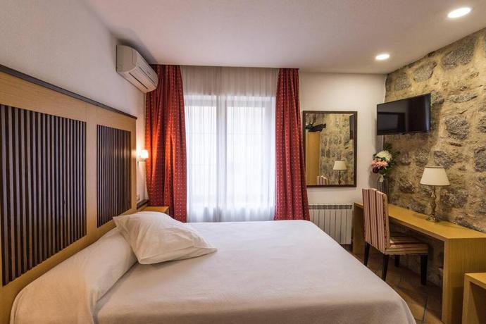 Imagen de la habitación del Hostal Antika Snoga. Foto 5