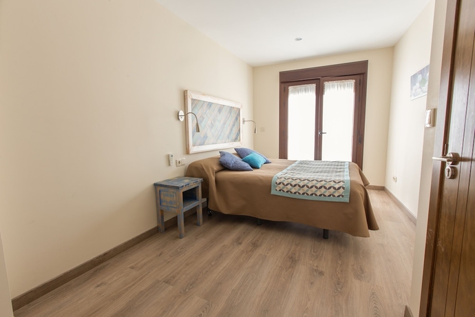 Imagen de la habitación del Hostal Apartamentos El Gallo. Foto 15