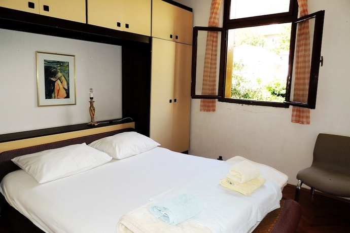 Imagen de la habitación del Hostal Apartmani Princ Hrvoje. Foto 3