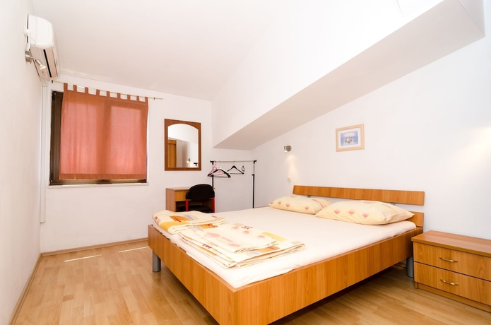 Imagen de la habitación del Hostal Apartmani Princ Hrvoje. Foto 8