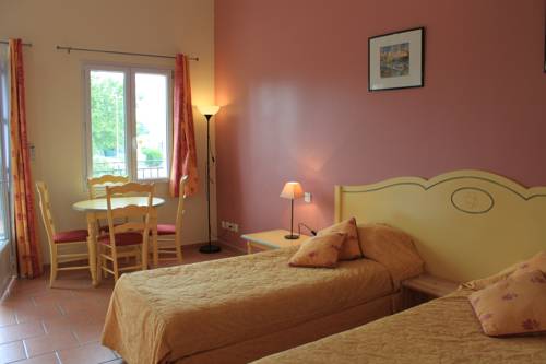 Imagen de la habitación del Hostal Appart'hotel Court'inn Aqua. Foto 4