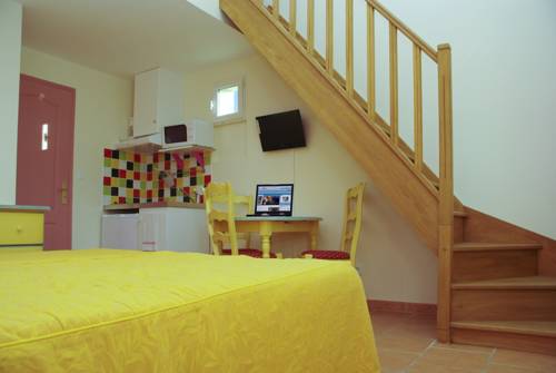 Imagen de la habitación del Hostal Appart'hotel Court'inn Aqua. Foto 11