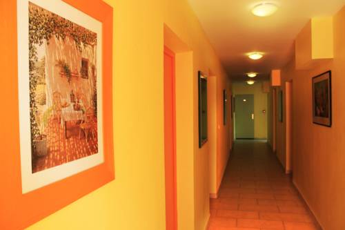 Imagen de la habitación del Hostal Appart'hotel Court'inn Aqua. Foto 15