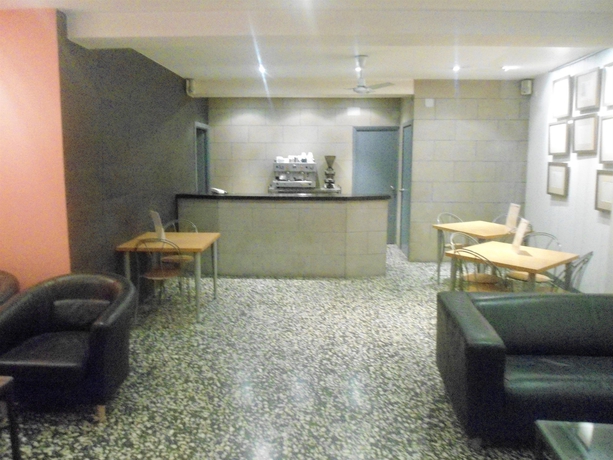 Imagen de los interiores del Hostal Apuntadores 8. Foto 14