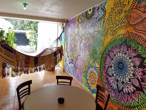 Imagen de los interiores del Hostal Aqui Me Quedo. Foto 9