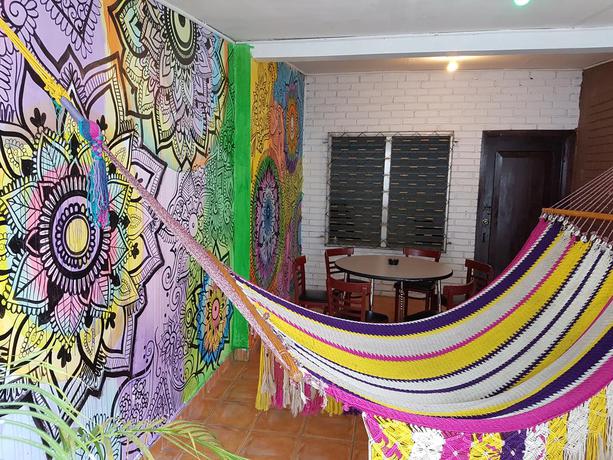 Imagen de los interiores del Hostal Aqui Me Quedo. Foto 10