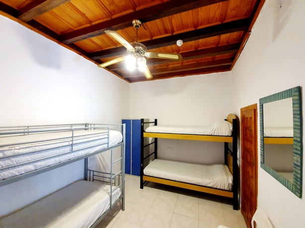 Imagen de la habitación del Hostal Arc House Cordoba. Foto 12