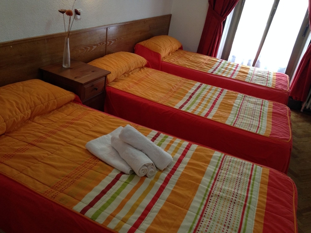 Imagen de la habitación del Hostal Aresol. Foto 2