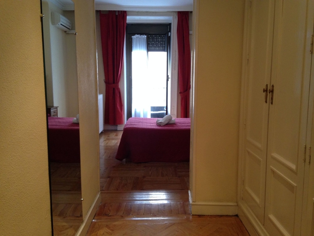 Imagen de la habitación del Hostal Aresol. Foto 6