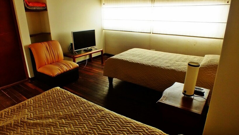 Imagen de la habitación del Hostal Arias Bogot&aacute;. Foto 18
