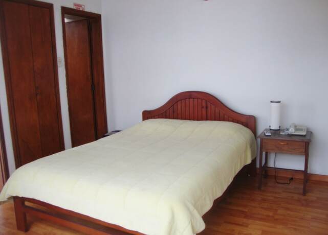 Imagen de la habitación del Hostal Arias Bogot&aacute;. Foto 23
