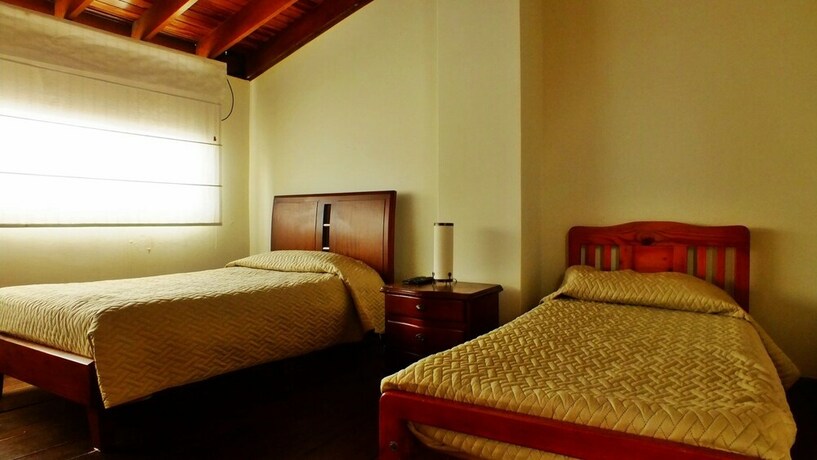 Imagen de la habitación del Hostal Arias Bogot&aacute;. Foto 28