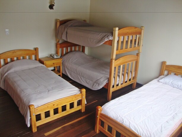 Imagen de la habitación del Hostal Arias Bogot&aacute;. Foto 30