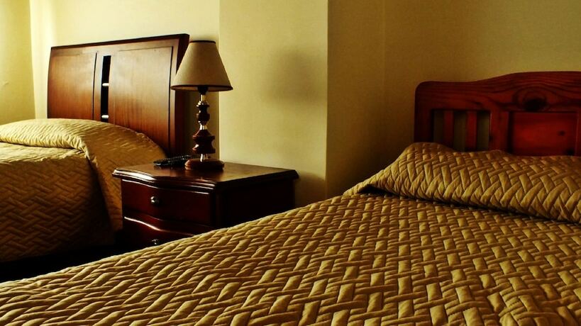 Imagen de la habitación del Hostal Arias Bogot&aacute;. Foto 35