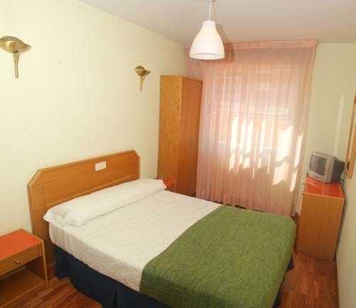 Imagen general del Hostal Arlanzón. Foto 4