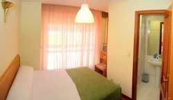 Imagen de la habitación del Hostal Arlanzon, Burgos. Foto 2