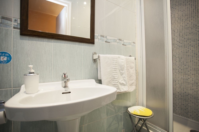 Imagen de la habitación del Hostal Armesto. Foto 16