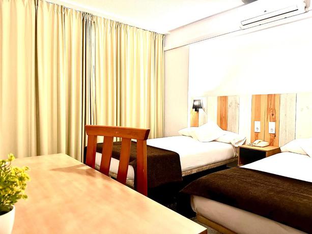 Imagen de la habitación del Hostal Arriadh. Foto 10