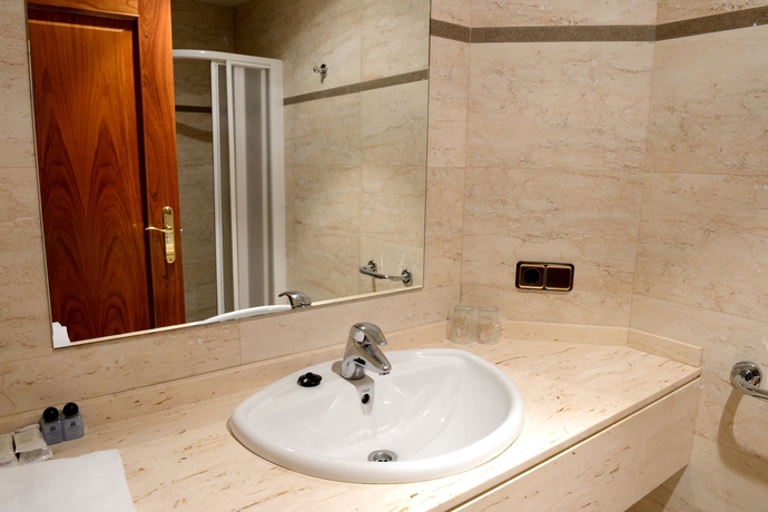 Imagen de la habitación del Hostal Arriazu. Foto 4