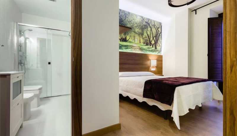 Imagen de la habitación del Hostal Arriola. Foto 10