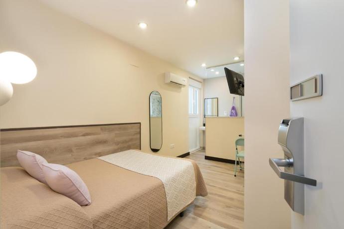 Imagen de la habitación del Hostal Art Madrid. Foto 5