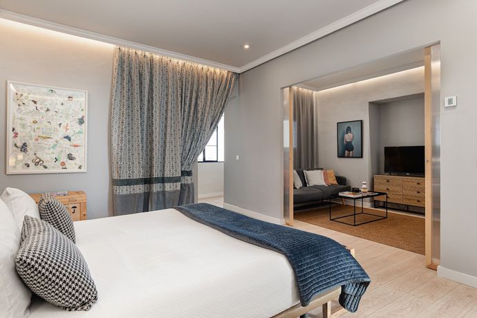 Imagen de la habitación del Hostal Art Suites by Casa de Indias. Foto 2