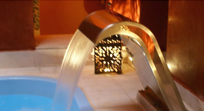 Imagen de los interiores del Hostal Arteaga and Baños Árabes Elvira. Foto 18