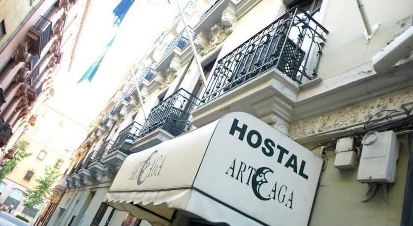 Imagen general del Hostal Arteaga and Baños Árabes Elvira. Foto 2