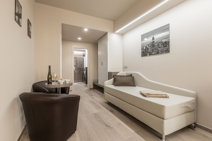 Imagen de la habitación del Hostal Astoria Deluxe rooms. Foto 2