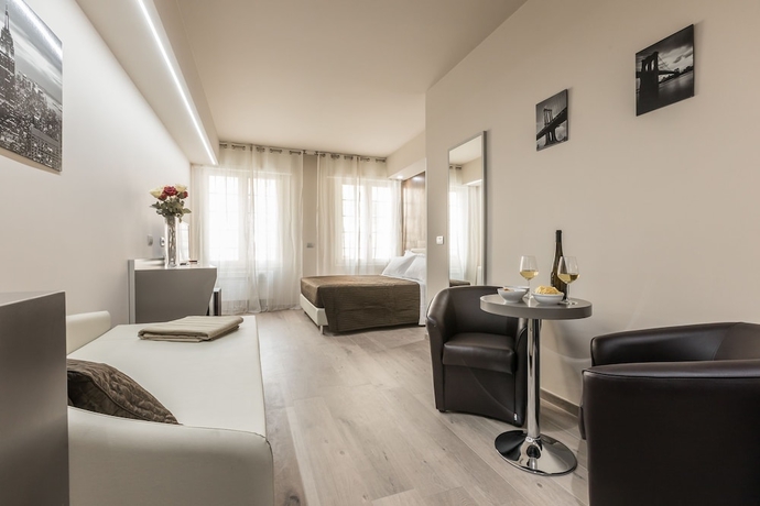 Imagen de la habitación del Hostal Astoria Deluxe rooms. Foto 4