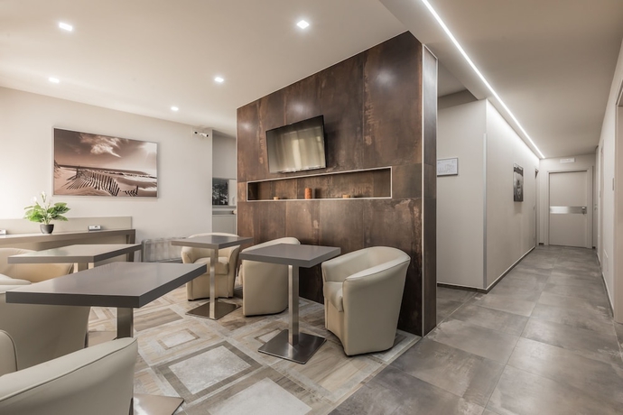 Imagen de los interiores del Hostal Astoria Deluxe rooms. Foto 15