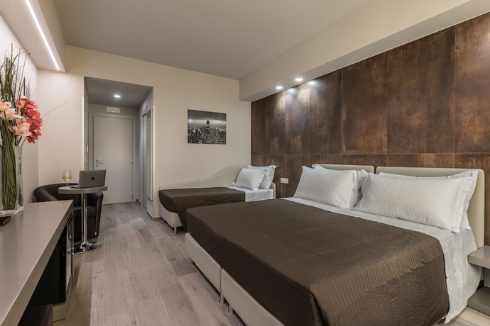 Imagen de la habitación del Hostal Astoria Deluxe rooms. Foto 9