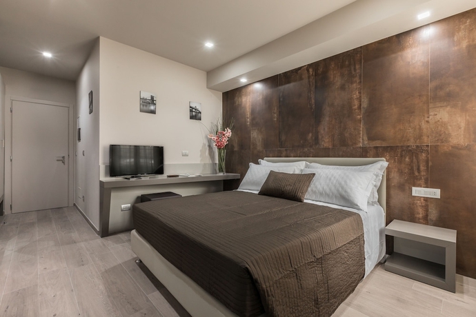 Imagen de la habitación del Hostal Astoria Deluxe rooms. Foto 11