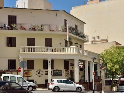 Imagen general del Hostal Atlanta, El Arenal. Foto 2