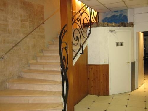 Imagen general del Hostal Atlantic, Calella. Foto 7