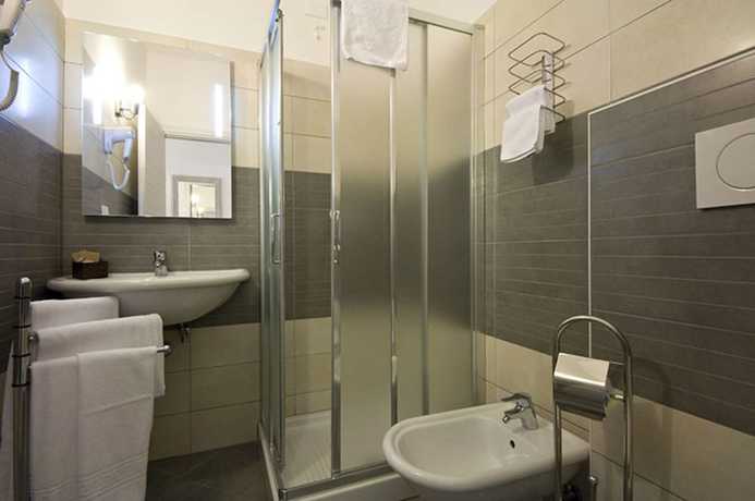 Imagen de la habitación del Hostal Atlantis Inn Roma. Foto 16