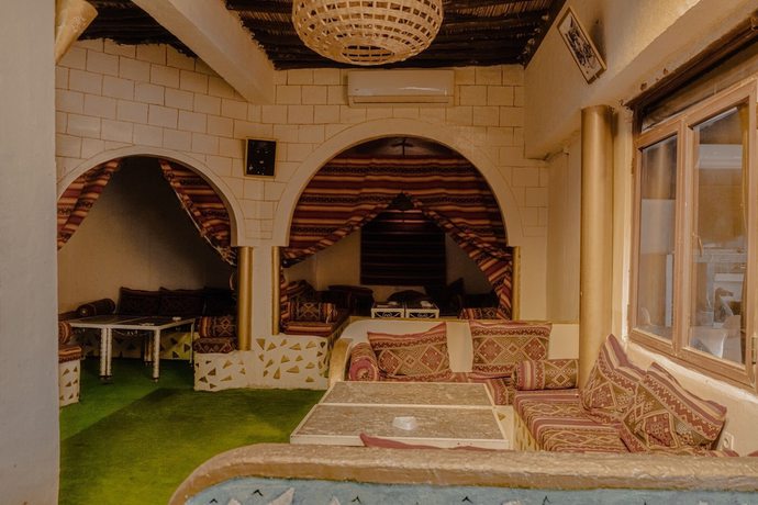 Imagen de los interiores del Hostal Auberge Kasbah Merzouga. Foto 14