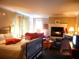 Imagen de la habitación del Hostal Auberge La Camarine. Foto 5