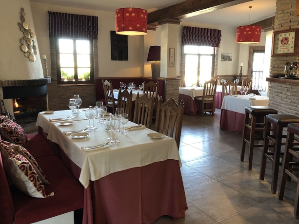 Imagen del bar/restaurante del Hostal Avalon, Nerja. Foto 4