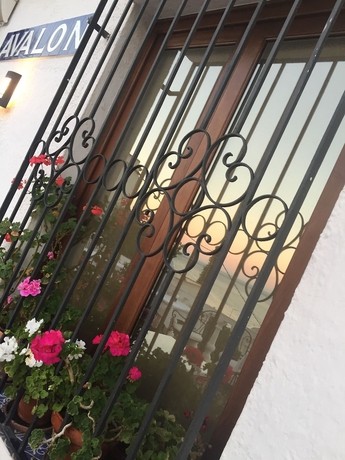 Imagen general del Hostal Avalon, Nerja. Foto 2