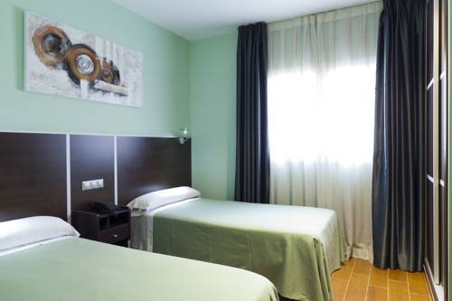 Imagen de la habitación del Hostal Avenida Barajas. Foto 7