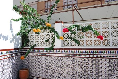 Imagen general del Hostal Avenida, Chipiona. Foto 8