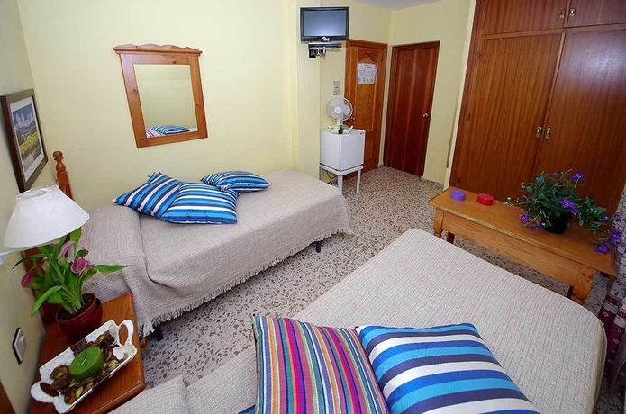 Imagen de la habitación del Hostal Azahara. Foto 4