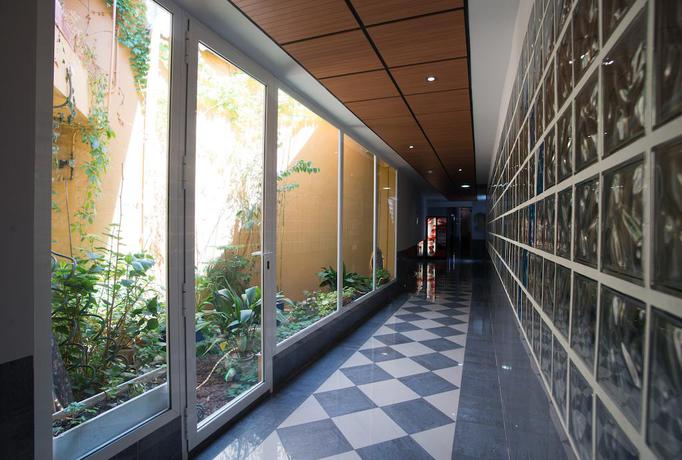 Imagen de los interiores del Hostal Azul, EL MOLAR. Foto 15