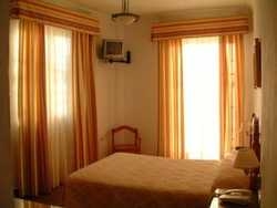 Imagen de la habitación del Hostal Azul, Islantilla. Foto 5