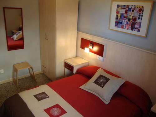 Imagen general del Hostal Badalona. Foto 9